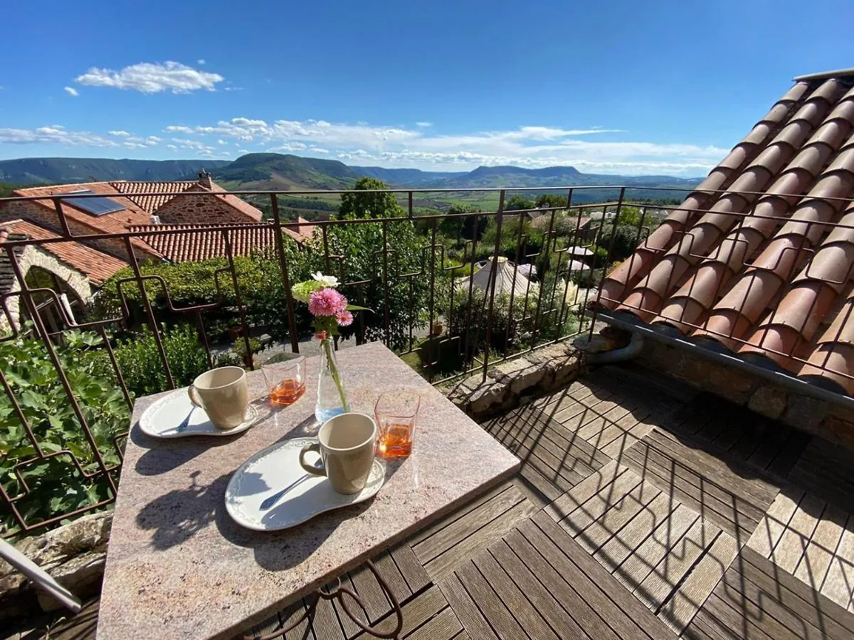 B&B Maison Des Etoiles Chambre D'Hotes Adult Only Verrieres  0*, Verrieres (Aveyron) Frankrig