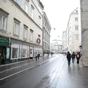  Appartement Heart Of Vienna- Next To Albertina Oostenrijk